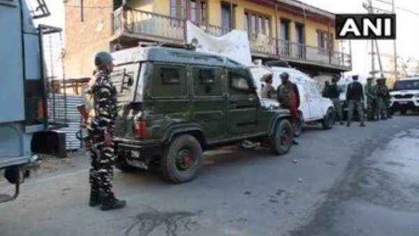 jammu kashmir, budgam, security forces, indian army, army, jammu kashmir budgam, ecnounter in jammu kashmir, jammu kashmir news, जम्मू कश्मीर, बडगाम, भारतीय सेना, सुरक्षा बल, जम्मू कश्मीर में मुठभेड़ jammu kashmir, budgam, security forces, indian army, army, jammu kashmir budgam, ecnounter in jammu kashmir, jammu kashmir news, जम्मू कश्मीर, बडगाम, भारतीय सेना, सुरक्षा बल, जम्मू कश्मीर में मुठभेड़