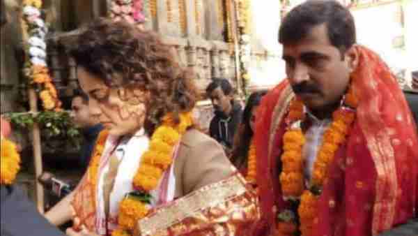 सचींद्र नाथ पांडेय की सलाह पर करती है कंगना अपना शुभ कार्य