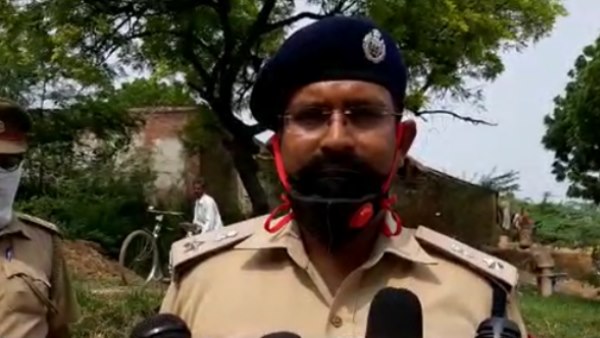 man impaled his daughter in kanpur man impaled his daughter in kanpur