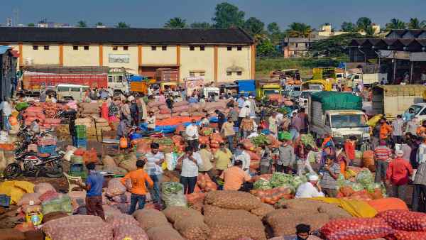 राज्य सरकारों और आढ़तियों की कमाई का जरिया