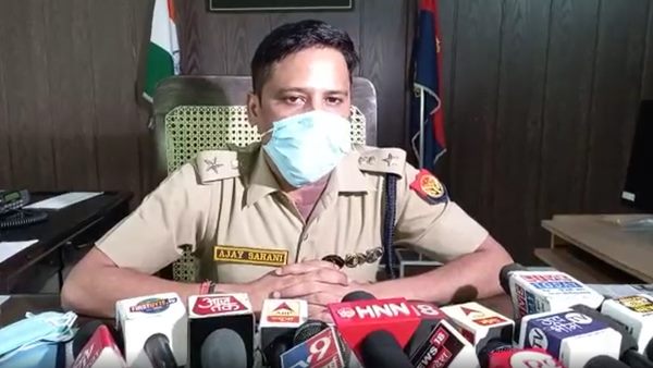woman misdeeds by boyfriend and his friends in meerut woman misdeeds by boyfriend and his friends in meerut