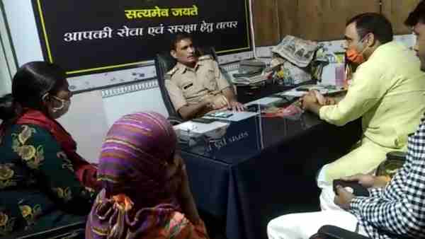 a young man cheated Rs 60 lakh from a girl after a love marriage in Meerut district a young man cheated Rs 60 lakh from a girl after a love marriage in Meerut district