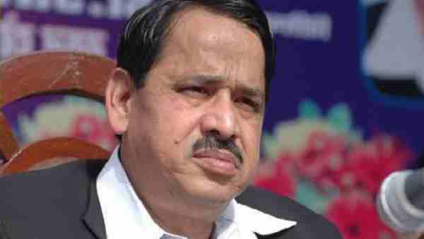 MP-MLA court issues arrest warrant against ex minister nasimuddin Siddiqui along with five others MP-MLA court issues arrest warrant against ex minister nasimuddin Siddiqui along with five others