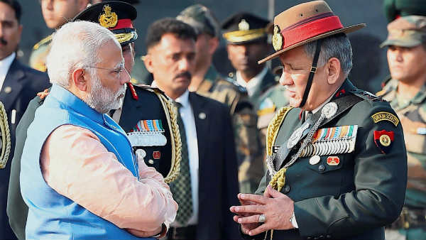 15 पूर्व सेना प्रमुखों की भी जासूसी