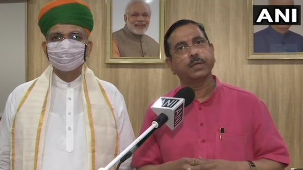 Union Minister Pralhad Joshi said on the questions of the opposition We did not say that there will be no zero hour Union Minister Pralhad Joshi said on the questions of the opposition We did not say that there will be no zero hour