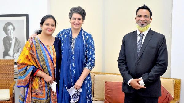 Priyanka Gandhi Vadra meets Dr Kafeel Khan and his family in Delhi Priyanka Gandhi Vadra meets Dr Kafeel Khan and his family in Delhi
