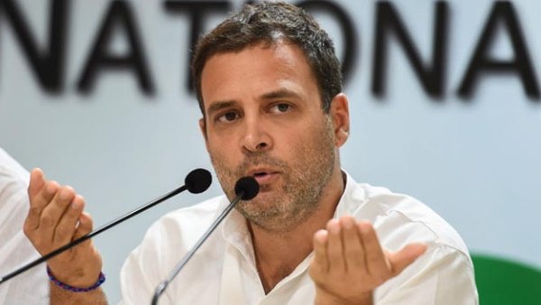 यूपी पुलिस पर भड़के राहुल गांधी, कहा-ये विशेष जंगलराज यूपी पुलिस पर भड़के राहुल गांधी, कहा-ये विशेष जंगलराज