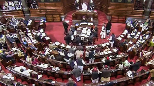 नवीन पटनायक के यू-टर्न से सब हैरान