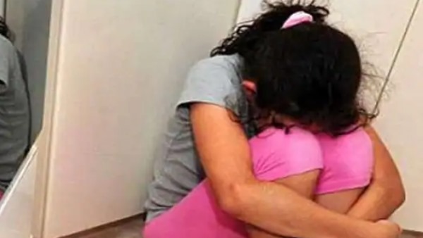 Aunt accused of misdeeds niece in rewari Aunt accused of misdeeds niece in rewari