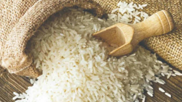 सोशल मीडिया पर छिड़ी बहस