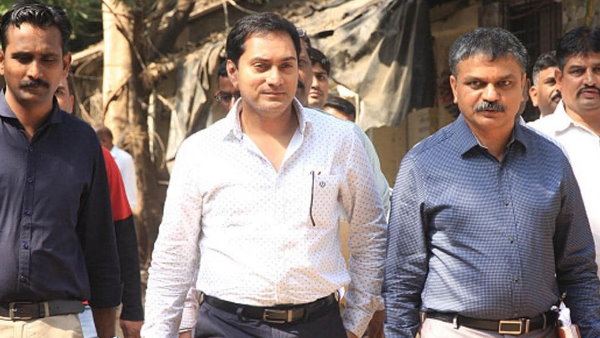 लगातार सुर्खियों में हैं रिजवान