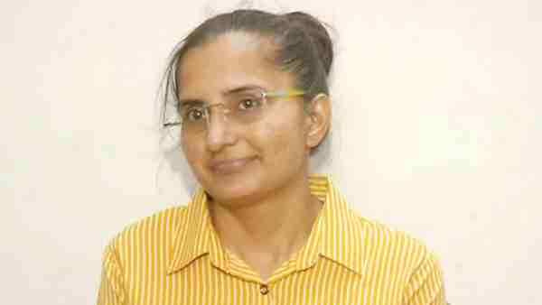 कभी पढ़ाया ट्यूशन तो कभी की प्राइवेट नौकरी