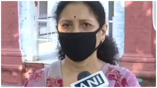 शिक्षकों ने स्कूल खुलने पर क्या कहा?