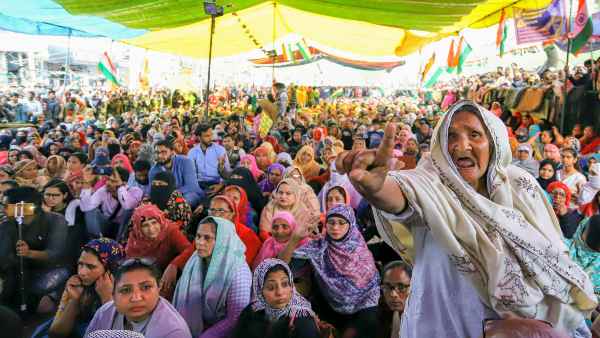 दिहाड़ी लेकर धरना दे रही थीं शाहीन बाग की 'दादियां'-चार्जशीट
