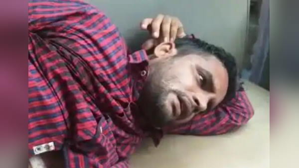 Criminals shot to a journalist in Manjhagarh Block of Gopalganj at bihar Criminals shot to a journalist in Manjhagarh Block of Gopalganj at bihar