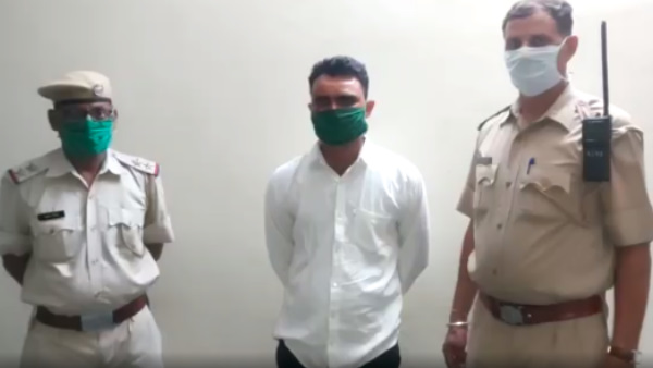 Fake candidate caught in Sikar Fake candidate caught in Sikar