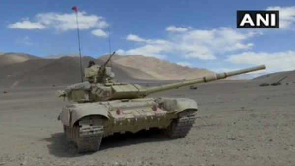 T-72 टैंक है 'अजेय'