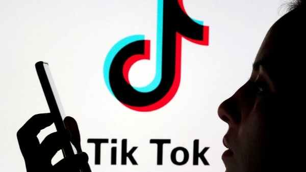 किसकी कितनी हिस्सेदारी?