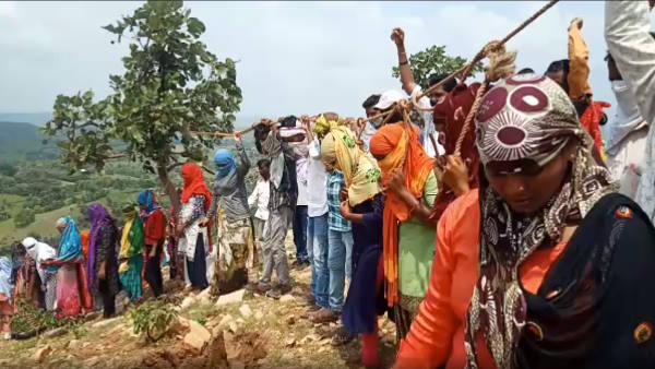 सिर्फ सांकेतिक फांसी लगाई