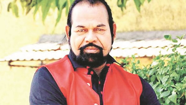 Watch Video: Vadodara BJP MLA Madhu Srivastava, who recovered from Covid, dances inside temple without mask Watch Video: Vadodara BJP MLA Madhu Srivastava, who recovered from Covid, dances inside temple without mask