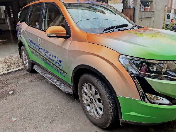 Six friends printed the map of the india on a car, Visits every state to aware the people for tourism industry Six friends printed the map of the india on a car, Visits every state to aware the people for tourism industry