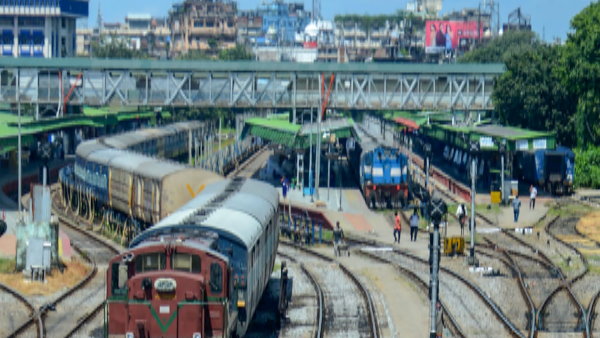 एक्स्ट्रा बुकिंग काउंटर