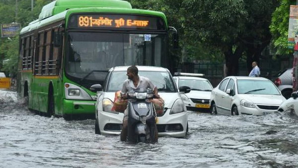 दिल्ली समेत इन जगहाें पर होगी तेजी बारिश
