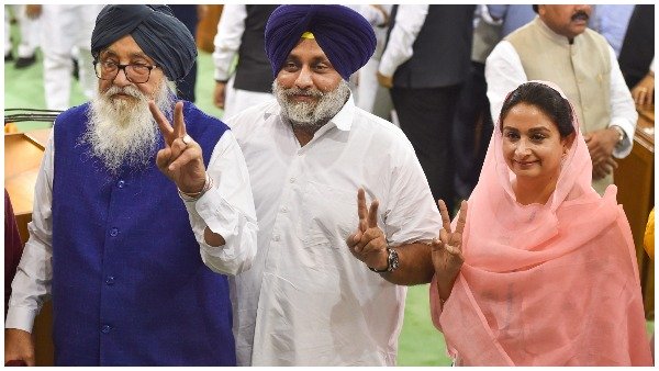 Shiromani akali dal Shiromani akali dal