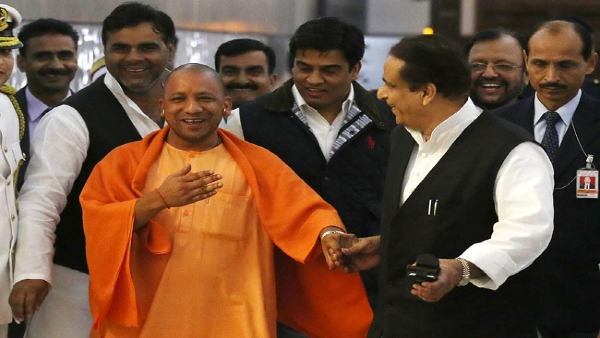 भाजपा के सहयोगी अपना दल (सोनेलाल) के साथ कुल 306 सीट हैं