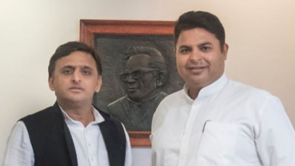 सपा ने बोला हमला