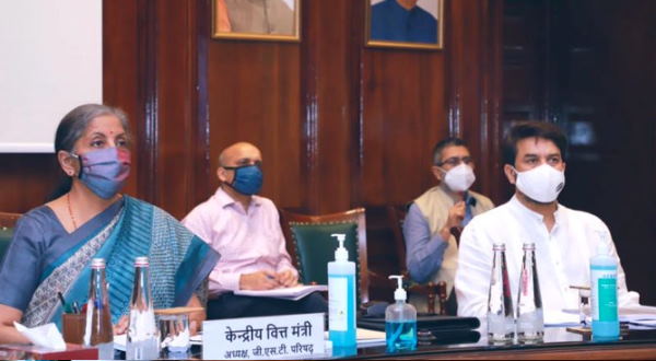 central govt will borrow 1.1 lakh cr Under Special Window to States for GST compensation cess shortfall central govt will borrow 1.1 lakh cr Under Special Window to States for GST compensation cess shortfall