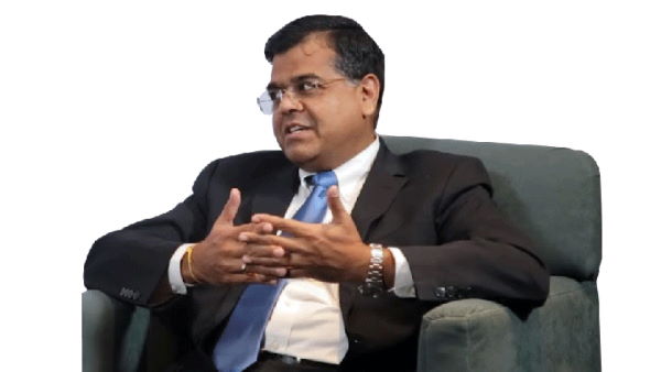 सभी तक वैक्सीन पहुंचाने का पर्याप्त बजट