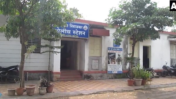 Father arrested for allegedly molesting 9 year old daughter, in Pune Maharashtra Father arrested for allegedly molesting 9 year old daughter, in Pune Maharashtra