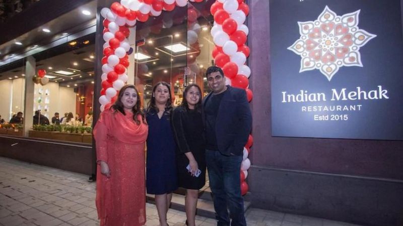 अज़रबैजान और आर्मीनिया की जंग: शरणार्थियों की मदद करता एक भारतीय परिवार अज़रबैजान और आर्मीनिया की जंग: शरणार्थियों की मदद करता एक भारतीय परिवार