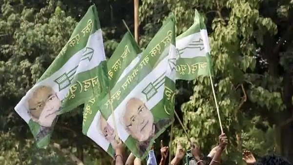 पहले चरण में जदयू के चार मंत्री फंसे