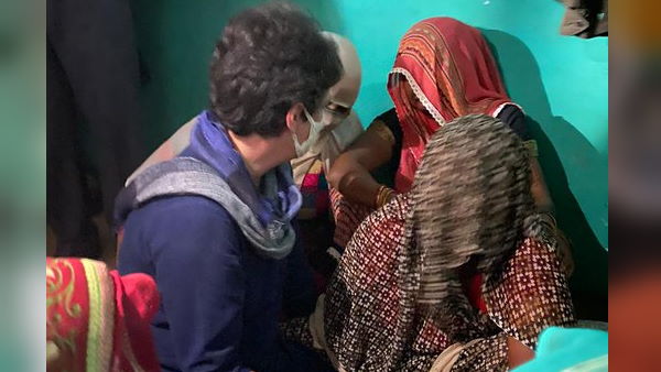 'गैंगरेप और हत्या की जांच दिल्ली में हो'