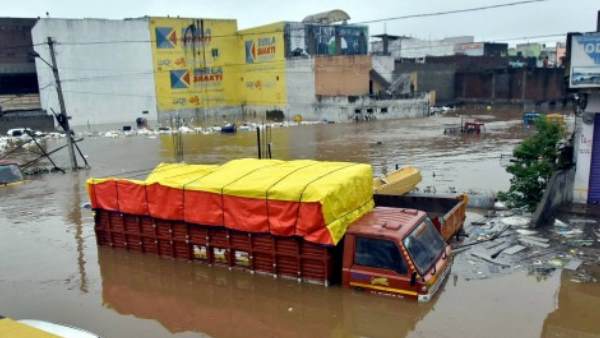 Hyderabad rains, rain in hyderabad, hyderabad weather, hyderabad news, hyderabad rain today Hyderabad rains, rain in hyderabad, hyderabad weather, hyderabad news, hyderabad rain today