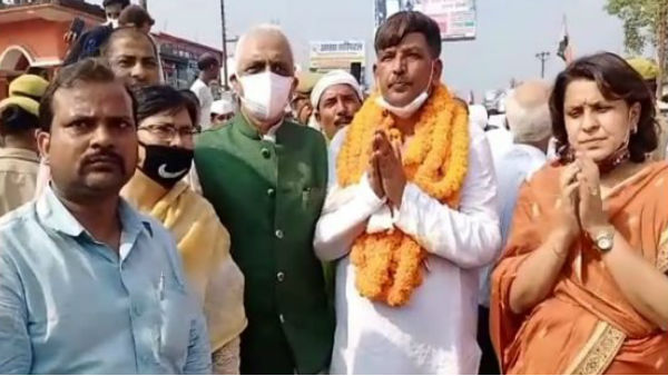 कांग्रेस प्रत्याशी मुकुंद भास्कर मणि त्रिपाठी