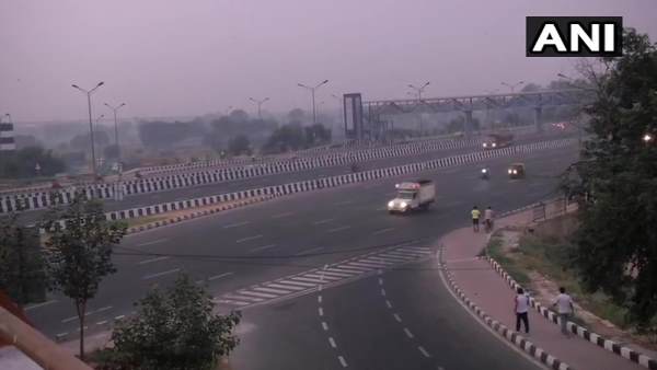 delhi, pollution, air pollution, Delhi NCR Pollution 2020 Report, Smog chokes Delhi and NCR again, pollution in delhi and NCR, parali delhi, delhi parali, delhi air, दिल्ली न्यूज, हिंदी न्यूज, दिल्ली, हवा, प्रदूषण, दिल्ली वायु प्रदूषण, दिल्ली की हवा, दिल्ली की हवा की गुणवत्ता delhi, pollution, air pollution, Delhi NCR Pollution 2020 Report, Smog chokes Delhi and NCR again, pollution in delhi and NCR, parali delhi, delhi parali, delhi air, दिल्ली न्यूज, हिंदी न्यूज, दिल्ली, हवा, प्रदूषण, दिल्ली वायु प्रदूषण, दिल्ली की हवा, दिल्ली की हवा की गुणवत्ता