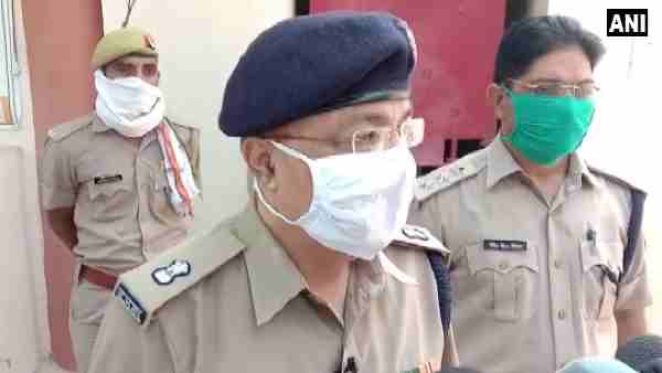 Aligarh sp Alok Singh Says Sandeep Singh gave us a letter for SP Hathras Aligarh sp Alok Singh Says Sandeep Singh gave us a letter for SP Hathras