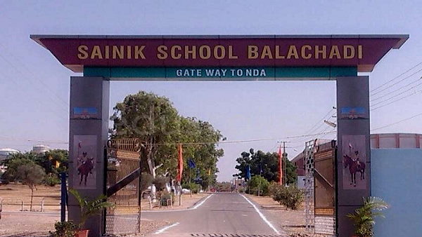jamnagar situated Balachadi Sainik School now open for Girls also, they can get admission in 2021-22 Academic session jamnagar situated Balachadi Sainik School now open for Girls also, they can get admission in 2021-22 Academic session