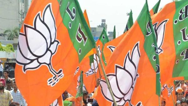 भाजपा टॉप और कांग्रेस पहुँची सबसे नीचे