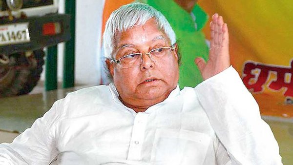 बिहार: परिवारवाद-रिश्तेदारवाद मुद्दा होकर भी मुर्दा क्यों है बिहार: परिवारवाद-रिश्तेदारवाद मुद्दा होकर भी मुर्दा क्यों है