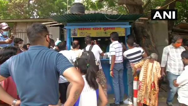 'बच्चे अपनी कमाई में से कुछ नहीं देते'