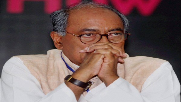 किसी राज्य में एक साथ लगभग 30 फीसदी विधायक पार्टी छोड़कर गए