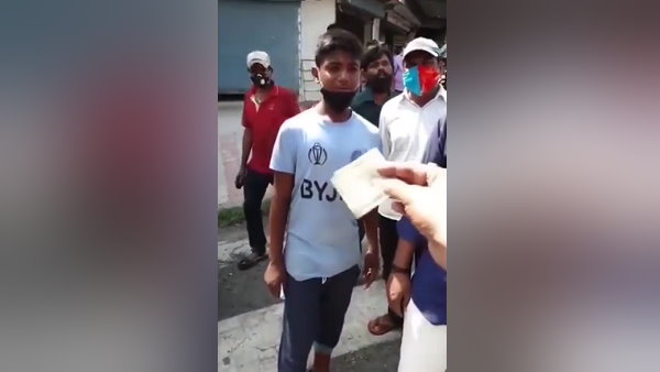 लोगों ने कहा- गरीबों को तो यूं परेशान न करें