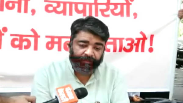हरियाणा में अपने ही सरकार के खिलाफ हुए ये MLA, किसानों के मुद्दे को लेकर धरने पर बैठे हरियाणा में अपने ही सरकार के खिलाफ हुए ये MLA, किसानों के मुद्दे को लेकर धरने पर बैठे