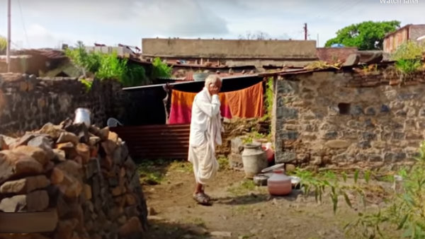 कॉलेज में दाखिले के लिए ब्याज पर लिए रुपए
