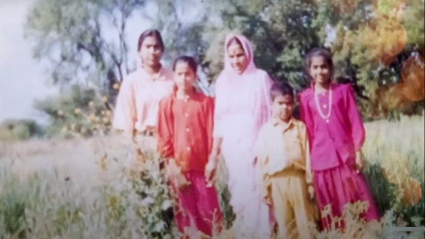 आईएएस माधव गिट्टे का परिवार