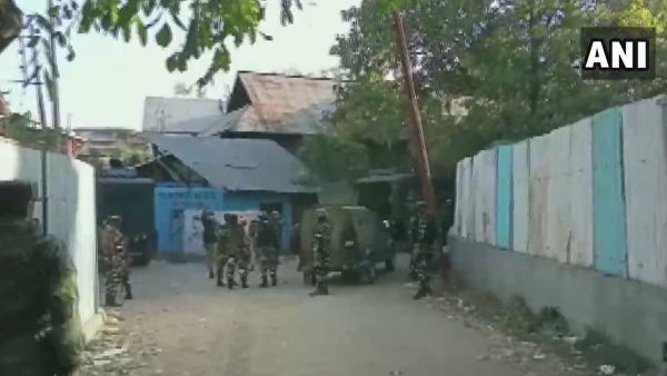 Jammu and Kashmir 2 terrorists killed in an encounter with security forces in Dadoora area of Pulwama Jammu and Kashmir 2 terrorists killed in an encounter with security forces in Dadoora area of Pulwama
